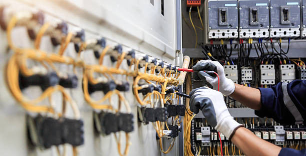 Professional Electrician technician working in Muniz, TX
